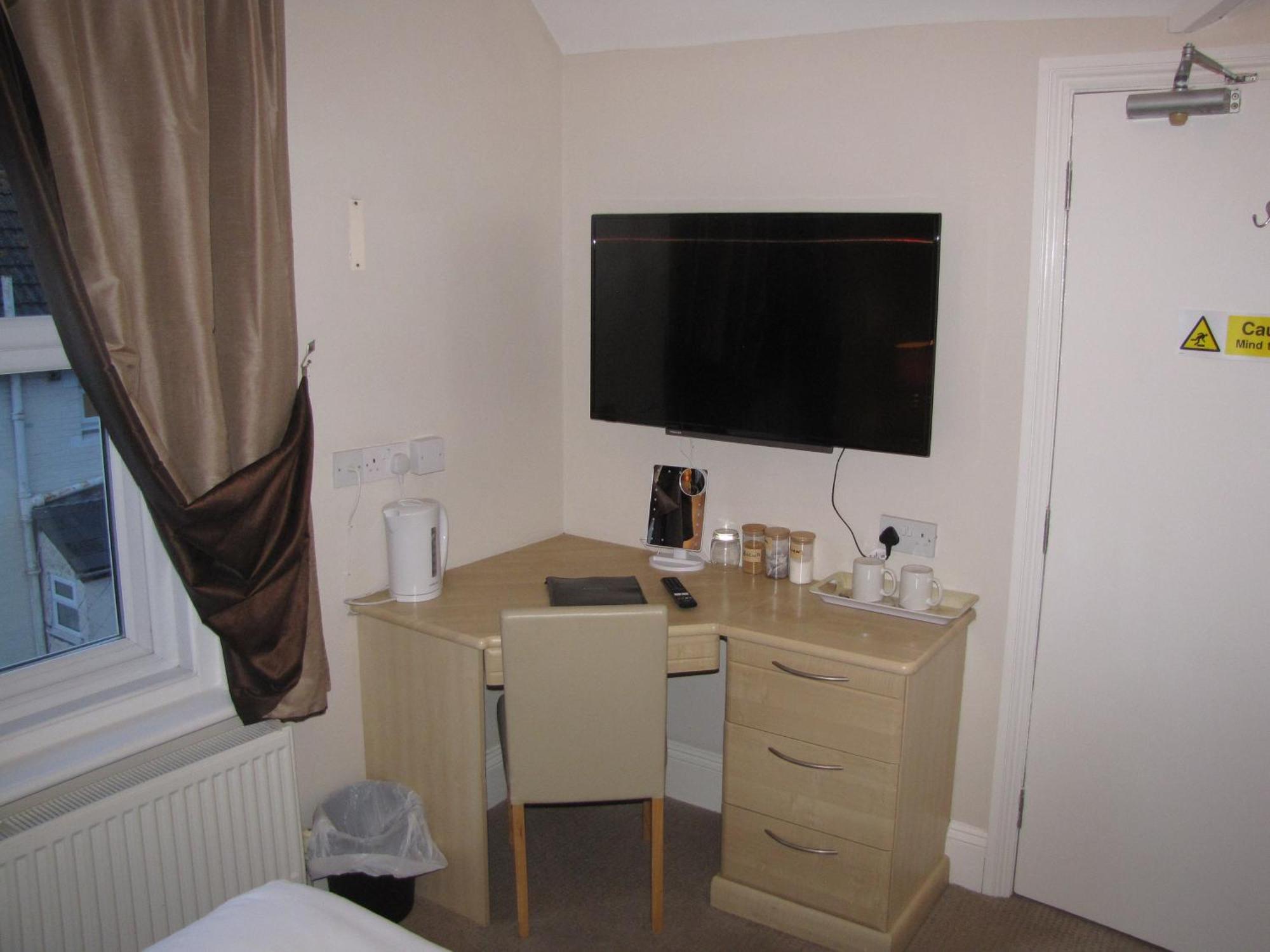 וויימות' Ashmira Guest House מראה חיצוני תמונה